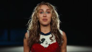 Miley Cyrus estrena 'Used To Be Young' y, como creíamos, tiene muchísimo de confesión y de complicidad
