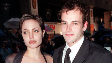 Angelina Jolie y Jonny Lee Miller