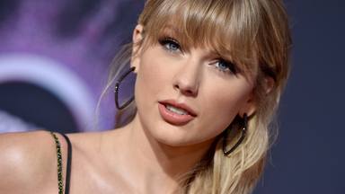 La razón por la que Taylor Swift irá a juicio por su temazo 'Shake It Off'