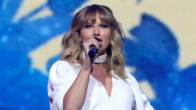 Taylor Swift hace un pequeño adelanto de su gira 'The Eras Tour' cantando por primera vez 'Anti-Hero'