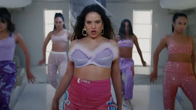 Rosalía en el videoclip de 'Con Altura'