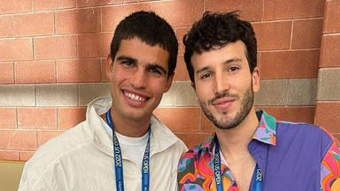 Carlos Alcaraz al lado de Sebastián Yatra una semana antes del triunfo del murciano en el US Open